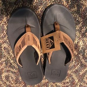 New Reef phantom le flip flops